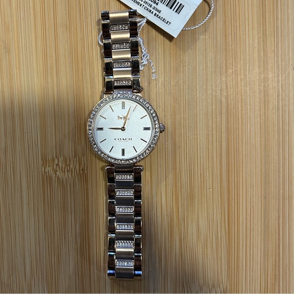 COACH PARK WATCH WITH 34mm OFF WHITE FACE & RoseGold Bracelet - Picture 3 of 8